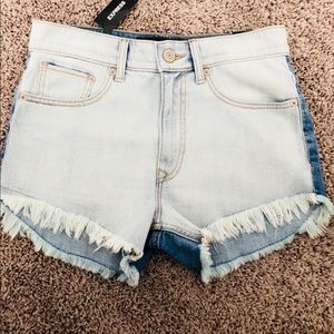 Express Shorts